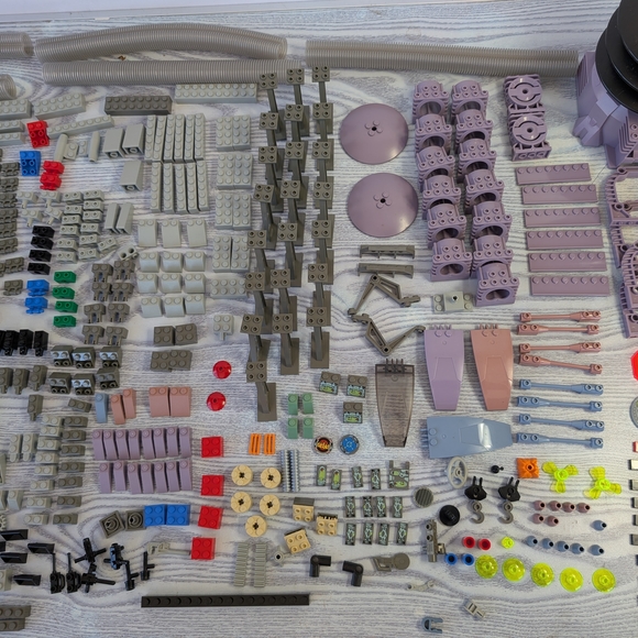 Assorted Building Blocks Set - Picture 5 of 12